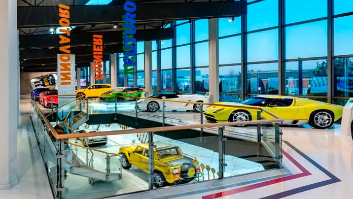 museo Lamborghini o museo Ferrari