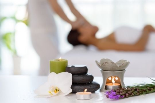 Descubre todos los beneficios de visitar un Spa. 