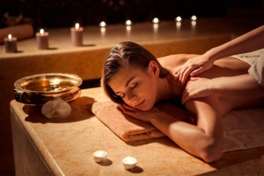 Disfruta de los diferentes tipos de spa, escoge el que mejor se adapte a tus gustos y requerimientos. 